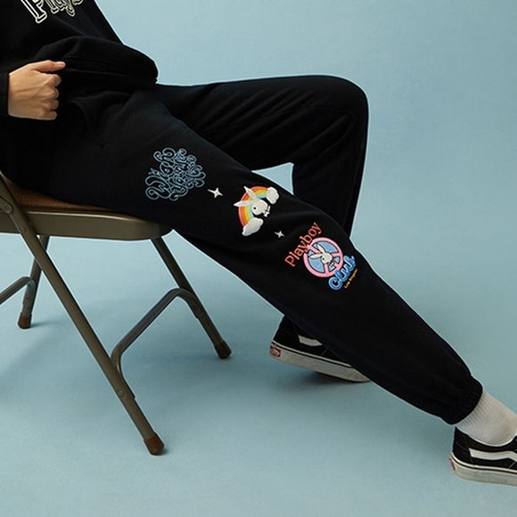 PLAYBOY by PACSUN Smile Club Sweatpants - Picture 2 of 10